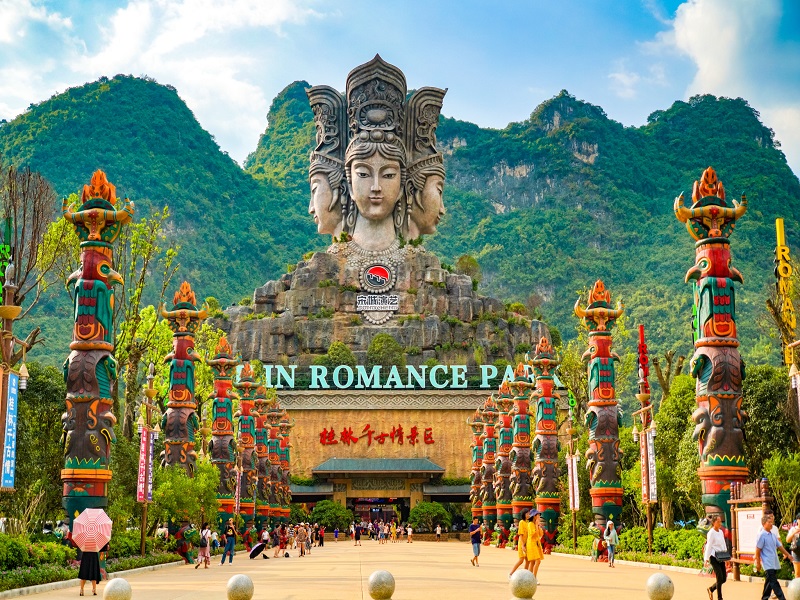 桂林象鼻山•漓江阳朔•千古情•遇龙河竹筏 3天2晚游【千古情桂林】