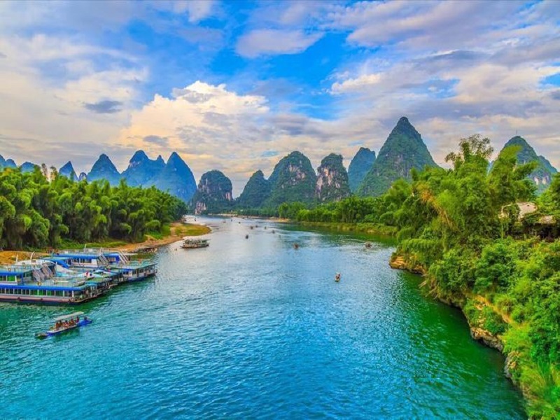 桂林象鼻山•漓江阳朔•全景大漓江•四星船•遇龙河竹筏 4天3晚全景游【遇见桂林】