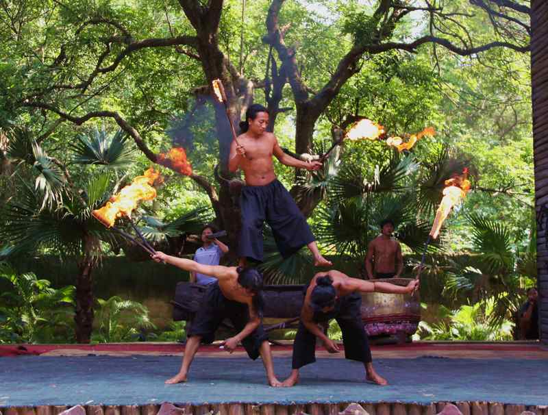 北海一日品质游[北海银滩+豪华游轮环岛游+大江埠+百年老街+标志性广