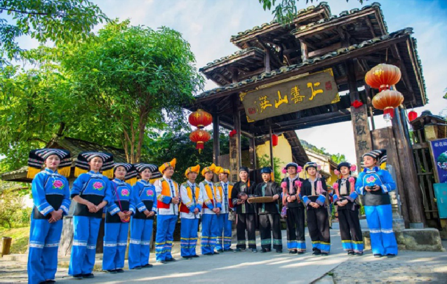 德天跨国瀑布•通灵峡谷•巴马长寿村•仁寿源•长桌宴•篝火晚会 3天2晚纯玩游