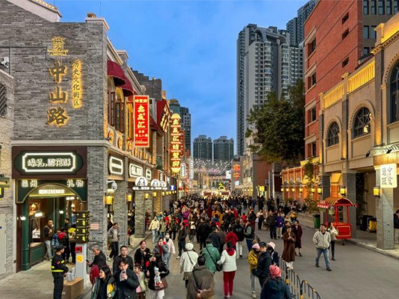 南宁中山路小吃街